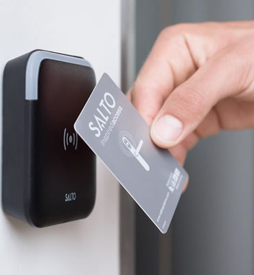 Chris Lewis Group Recognised as Exclusive Control4 Pinnacle Dealer