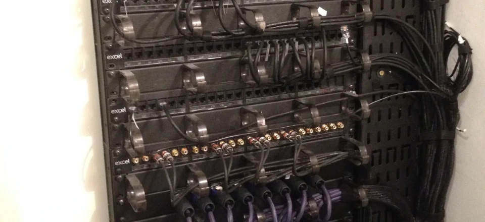 Smart Home Rack Back